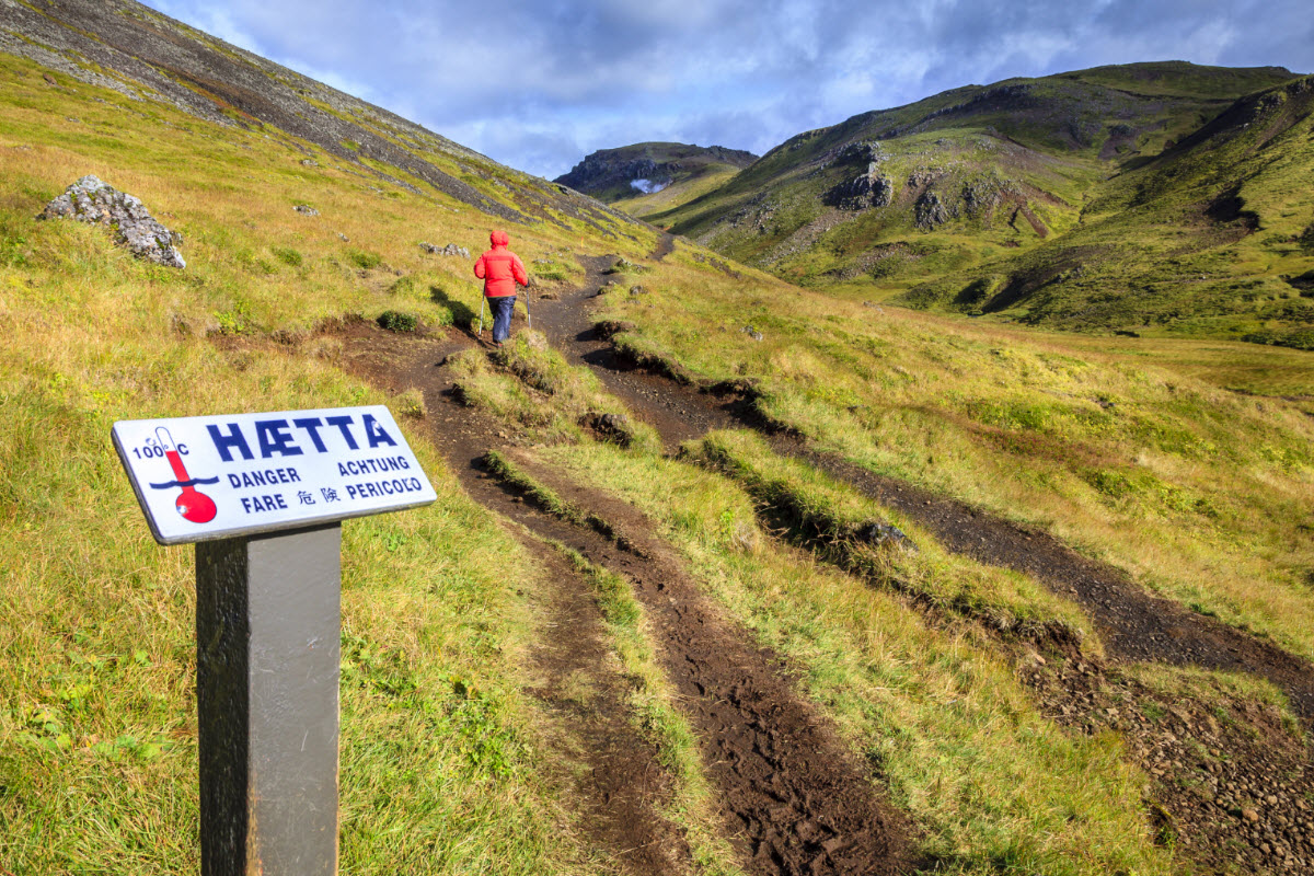 Be safe and stay on the paths when walking in Reykjadalur